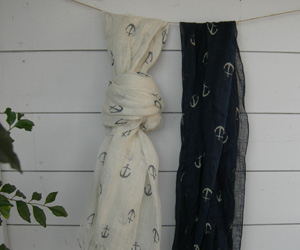 LINEN100% マリン柄スカーフ_a0130646_1527114.jpg