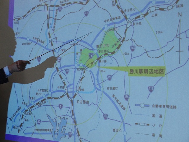 名古屋のベッドタウン 春日井市勝川駅前再開発の視察_f0141310_143194.jpg