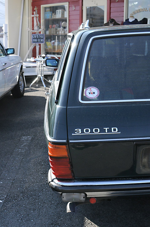 W123増殖中 Harbee S General Store W123増殖中 Harbee S General Store