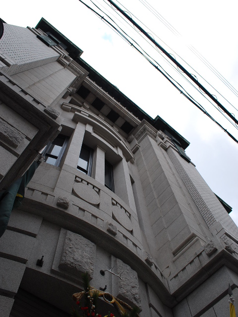 旧不動貯金銀行京都三条支店・現SACRAビル_a0110756_2021216.jpg