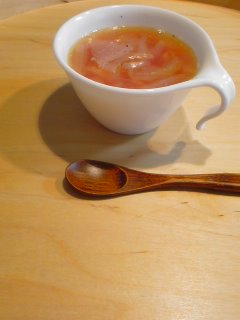 朝味噌汁と・・・赤かぶのスープ。_f0177295_8272954.jpg