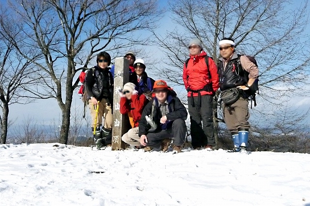 干支の山虎捕山と女神山_e0137200_23565417.jpg