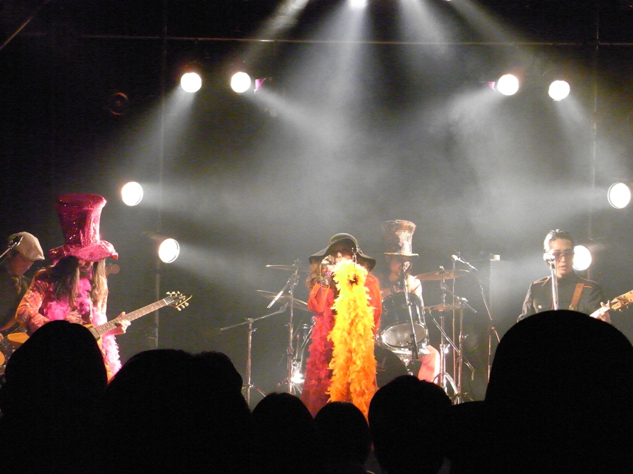 b0120103_18385938.jpg