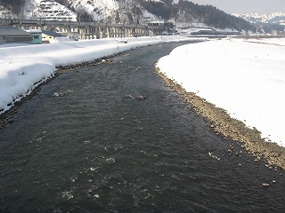 魚野側の流れ_a0084753_1555779.jpg