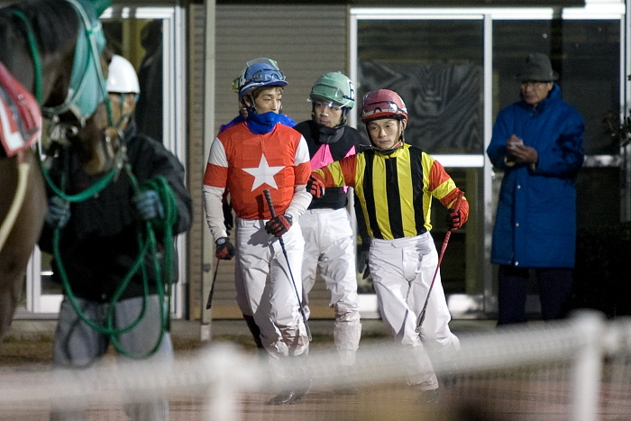 2010年1月12日（火） 高知競馬 10R 盆梅特別 A1 選抜馬 パドック_a0077663_7241326.jpg