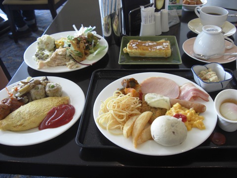 朝食バイキング－神戸メリケンパークオリエンタルホテル_a0124065_187348.jpg