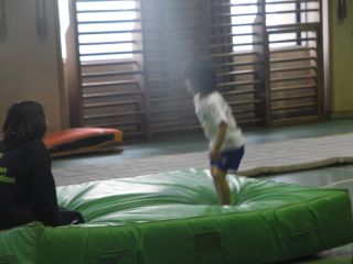 マコちゃん体操教室デビュー!!_e0166301_23551346.jpg