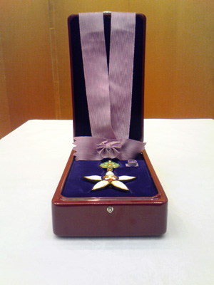 祝!日沼先生文化勲章受章(記念講演会&祝賀会)_d0028322_0461321.jpg