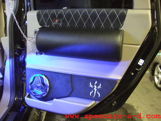 新春企画 亀田興毅さん愛車 ハマーh2 By車選び Com Speecars Audio Designのカスタムカーオーディオの勧め