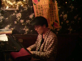 f0178313_1153699.jpg