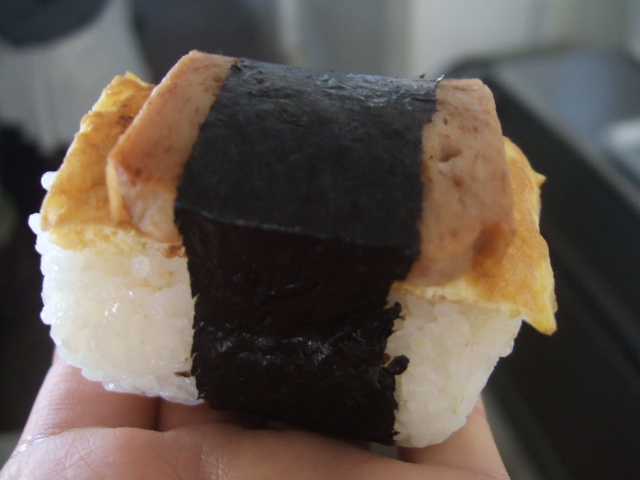 SPAM(スパム)おにぎり_c0128487_2245762.jpg