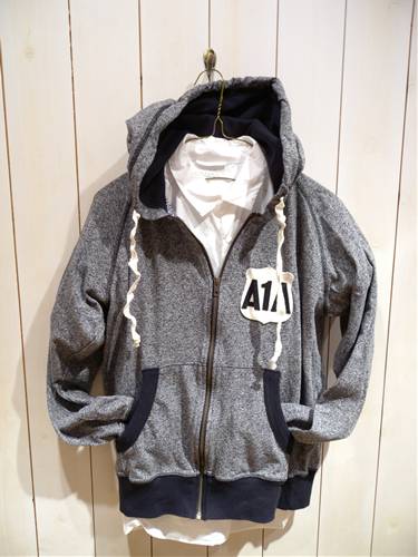 2010 S/S 入荷のお知らせ _a0114965_0273730.jpg