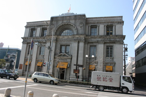 神戸郵船ビル　on　2010-1-15_b0118987_932148.jpg