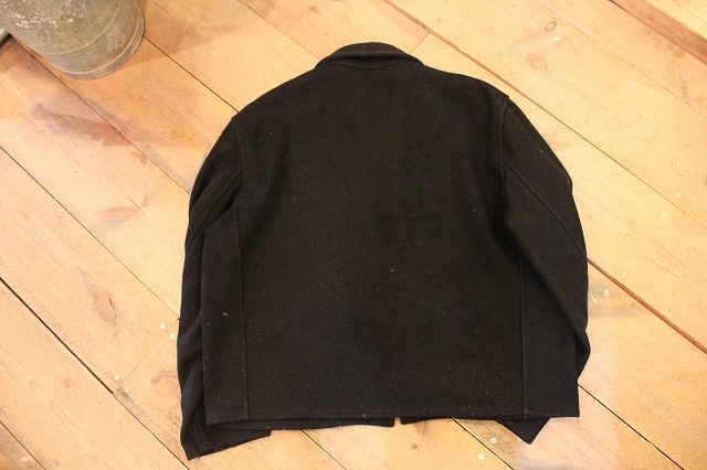 theお買い得! ¥9,800なジャケット!_d0121303_1435570.jpg