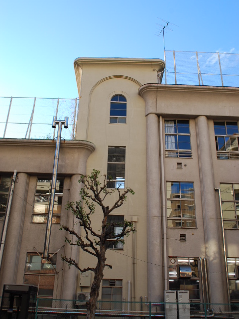 東京都中央区立明石小学校(大正モダン建築再訪)_f0142606_18342832.jpg