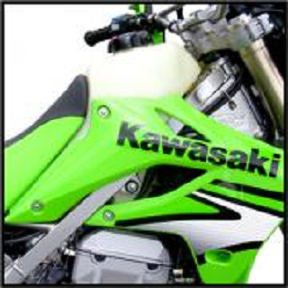 【ギフト】 KLX 2013~2016年 ガソリンタンク - タンク