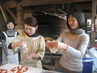 アトリエヴィタル　石窯パンを食べる会／chie\'s KITCHEN_e0105220_7591720.jpg