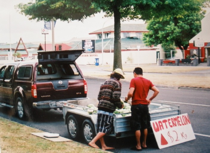 ロトルアのホテルライフと街の風物詩_a0163227_85915.jpg