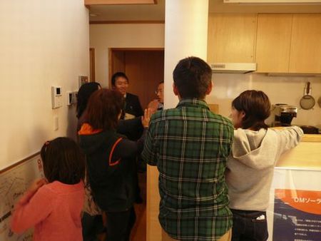 お宅訪問見学会報告!!_a0059217_9582639.jpg