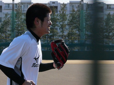 1月26日 新人自主トレ・・・ロッテ浦和球場_b0166128_2005880.jpg