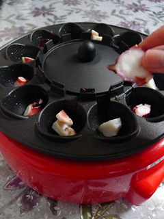 自動たこ焼き器を買った　の巻_c0053520_7175053.jpg