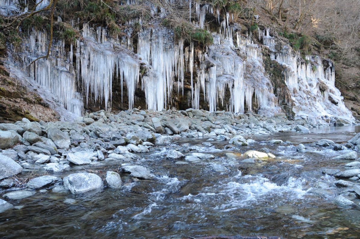 三十槌の氷柱(みそつちのつらら)_f0133213_7154620.jpg