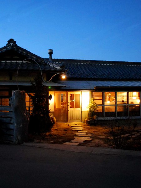 旅の終わりのYUSHI CAFE_c0177814_1530331.jpg