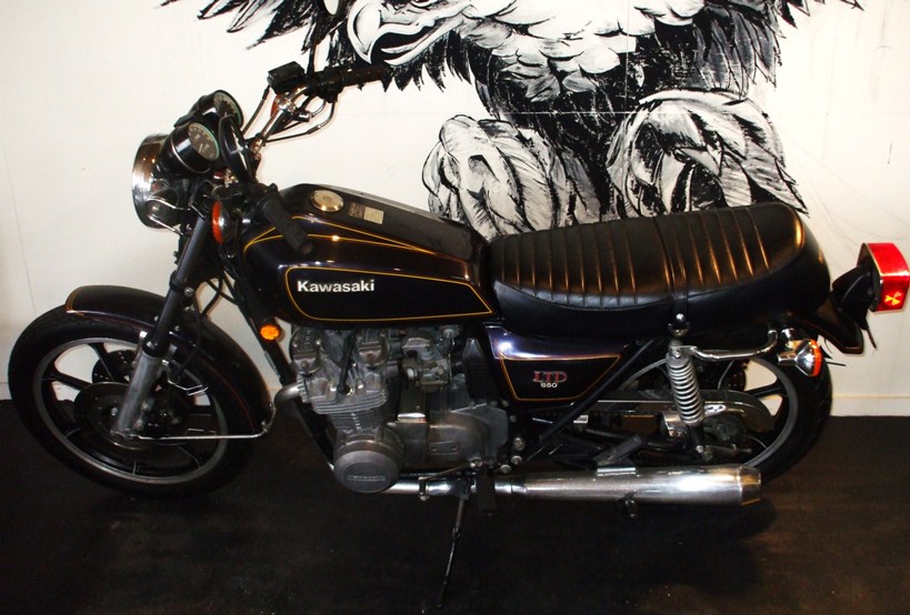 買い誠実 Kawasaki KZ650D(LTD)タンク❗（Z650/KZ650 【1976～83年】を パーツ