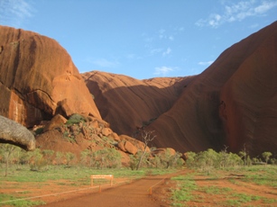 Ayers Rock Climbing_f0177489_5432762.jpg