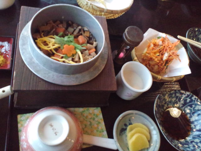 人気の釜飯屋★こめ太郎_c0151965_16192991.jpg