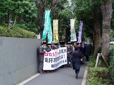 秋葉原通り魔事件の公判の傍聴を試む_f0030574_18505670.jpg