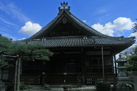 近江湖南 <第21番 本誓山 教善寺>_a0045381_1339113.jpg