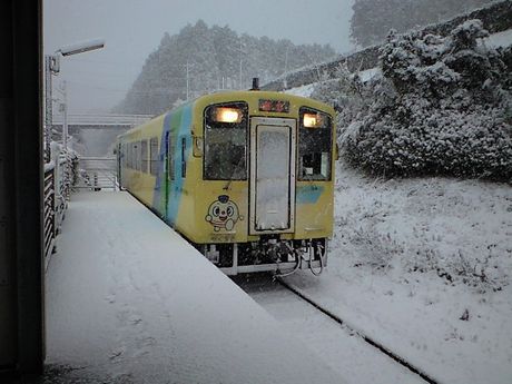 雪ふる列車　２_b0005281_21492659.jpg