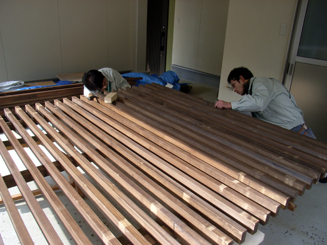 格子の現場製作_b0186200_239416.jpg