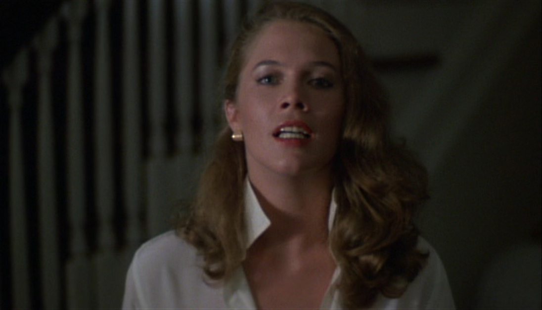 キャスリーン・ターナー（Kathleen Turner）「白いドレスの女」（1981）・・・《前編》_e0042361_23454952.jpg