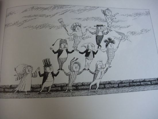 Edward Gorey_d0148729_23123529.jpg