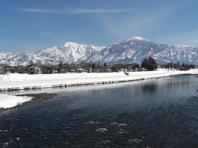 いい天気の八海山_a0084753_921789.jpg