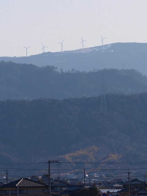 風力発電の風車_c0196900_219785.jpg