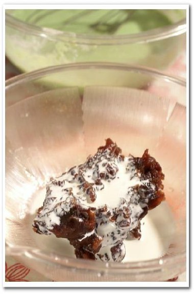 レシピ追加！！スゥイーツ《ヨモギと餡子の　クリ−ミ−苺バナナロール》ホットケーキMIX使用です。_b0033423_23494322.jpg