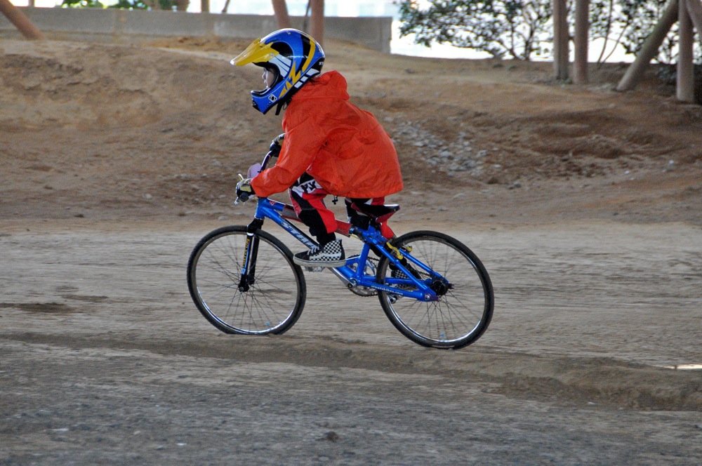 2010JOSF川口ゴリラ公園オープニングレース（２月定期戦）VOL２：ビギナー、パウダークラス決勝_b0065730_22483282.jpg