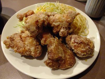 タオ@新橋の若鶏のから揚げ定食_d0044093_23224079.jpg