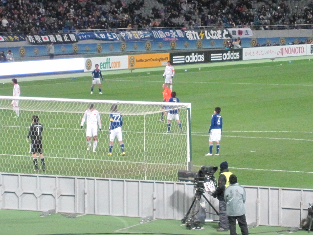 サッカー　日本代表_e0188759_9385117.jpg