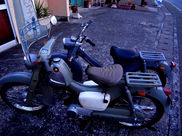 SMALL BUT FAST?_c0208163_11132331.jpg