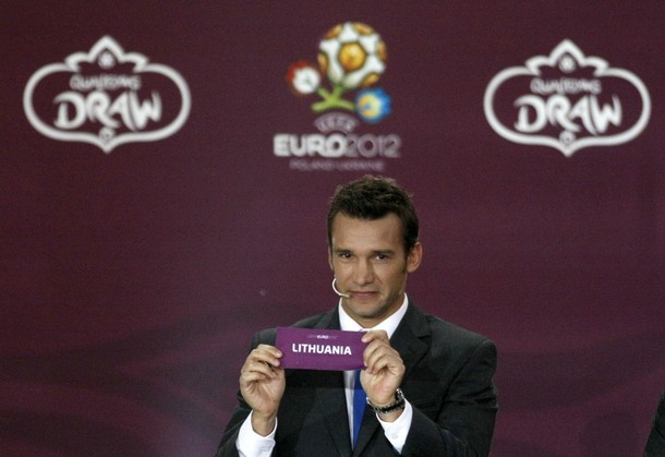 ◆　EURO2012 予選グループ　組み合わせ決定_c0094199_1143586.jpg