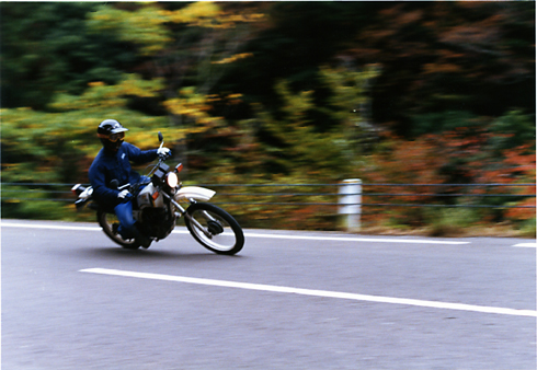 YAMAHA XT200 1_a0155525_17584455.jpg