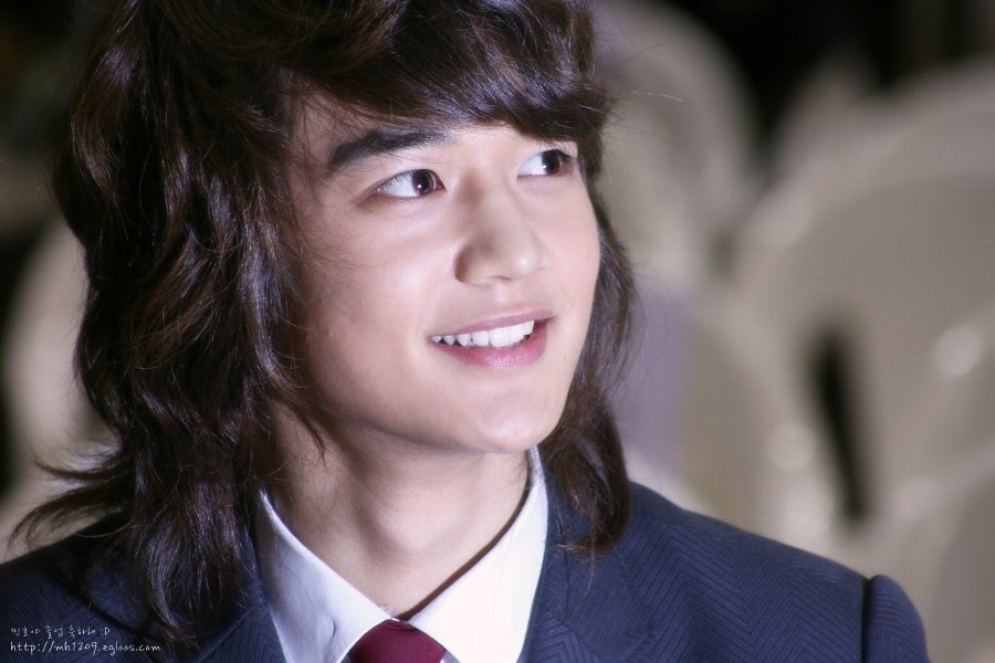 Minho \' High School Graduation Ceremony ② \' // 100210_e0080563_11365219.jpg