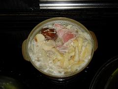 鍋焼うどんの探求(2) 家伝?の鍋焼うどん_f0030574_1791771.jpg