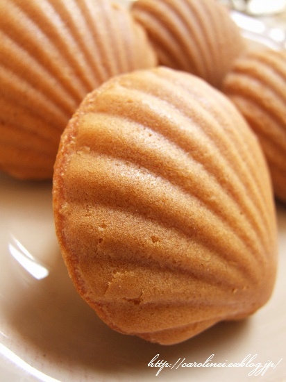 友チョコ_d0025294_16222380.jpg