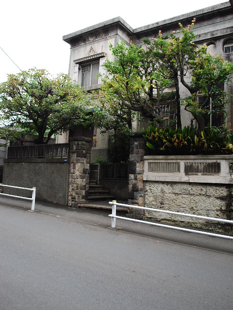 函館・旧泉泰三邸(建築家・関根要太郎設計作品研究)その2_f0142606_16401422.jpg
