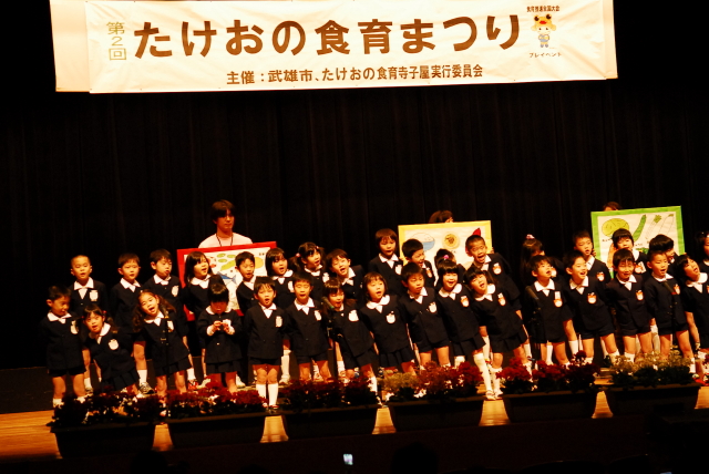 ニシヘヒガシヘ_d0047811_23224880.jpg